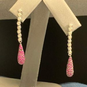 14K WHITE GOLD DIAMOND AND RUBY DROP EARRINGS 16 RD DIAMONDS AND 50 RUBY 40CTS DIAMONDS 2.4 DWT
