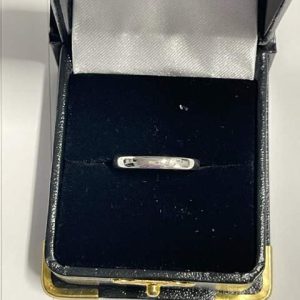 2.5 MM PLATINUM WEDDIND BAND 3.0