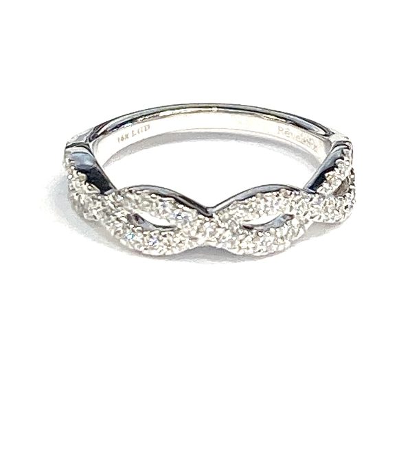 14K WHITE GOLD CRISSCROSS DIAMOND BAND