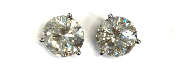 MINE-GROWN DIAMOND STUDS 6.21 CARATS