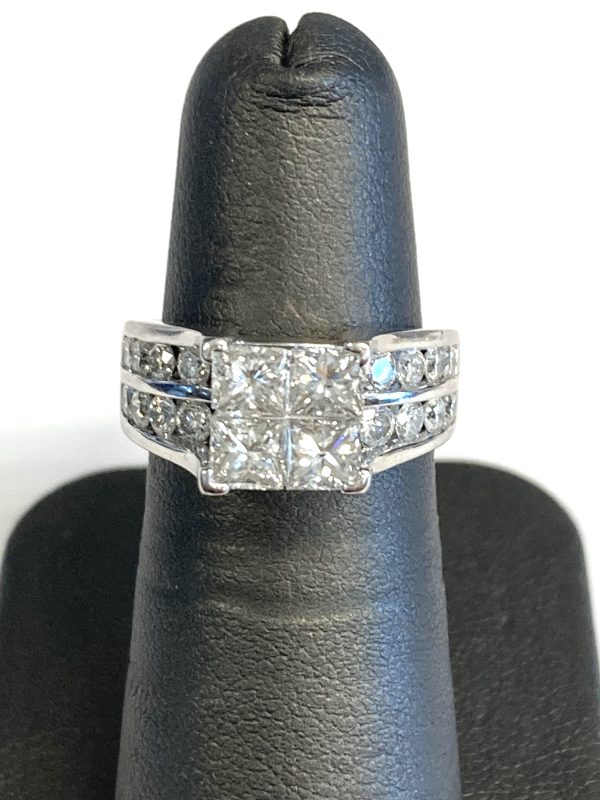 ENGAGEMENT RING
